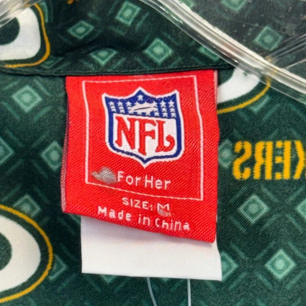 NFL Green Bay‎ Packers Womens M Satin Nightshirt Button Front Sleep Shirt NWT